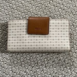 Fossil Wallet